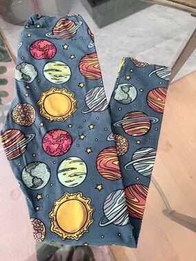 LuLaRoe Blue Planet & Sun Print Leggings